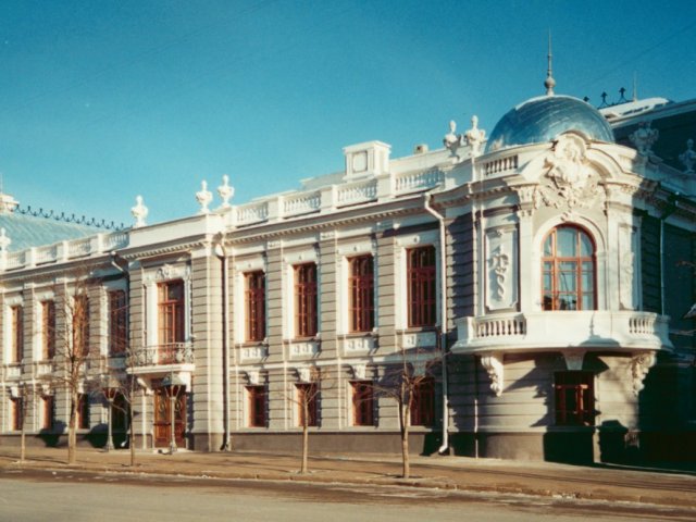 Здание банка
